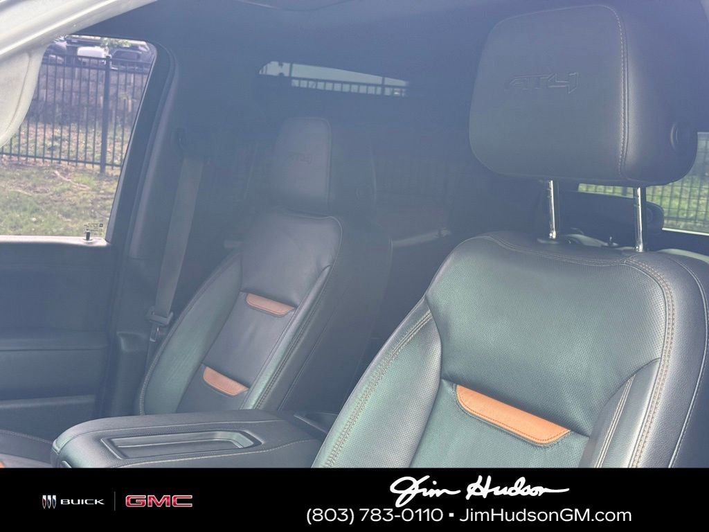 2021 GMC Sierra 1500 AT4
