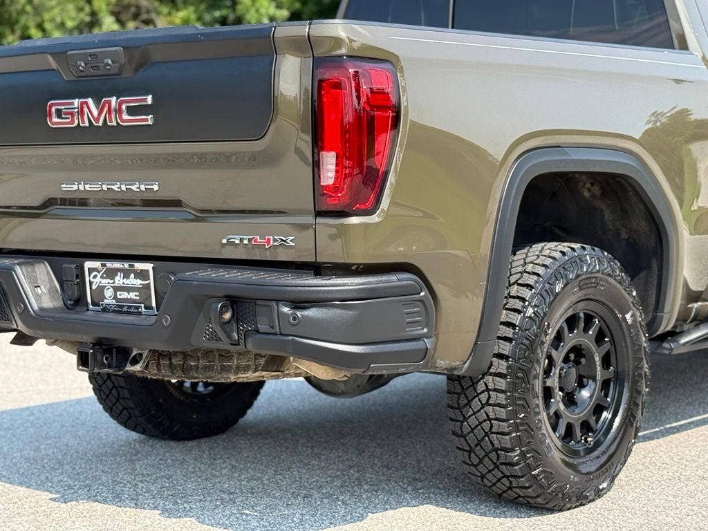 2023 GMC Sierra 1500 AT4X