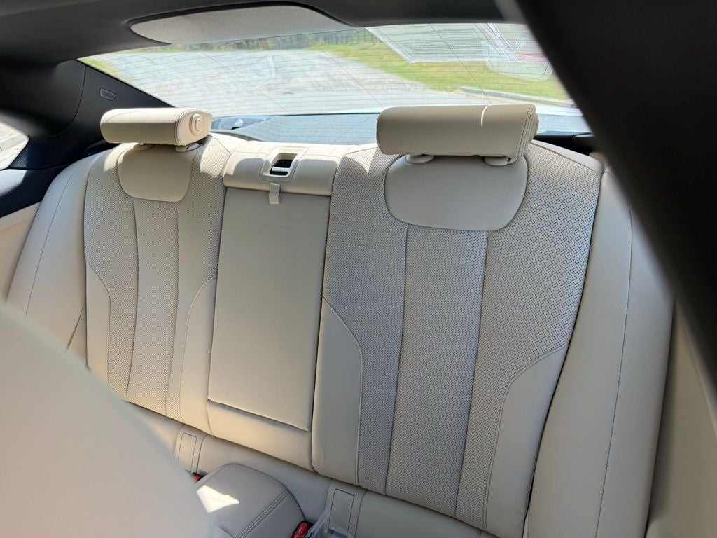 2022 BMW 2 Series 230i