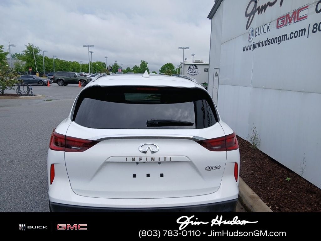 2022 INFINITI QX50 LUXE