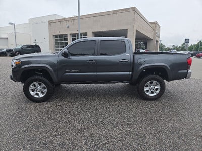 2022 Toyota Tacoma SR5 V6