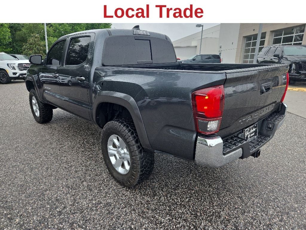 2022 Toyota Tacoma SR5 V6