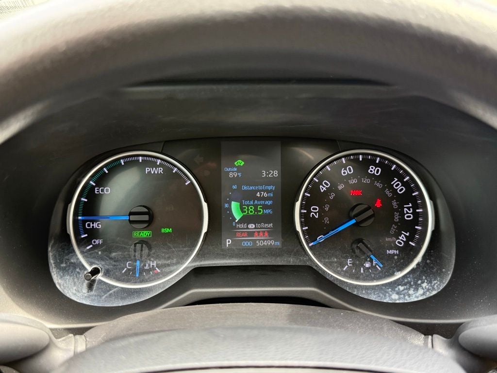 2022 Toyota RAV4 Hybrid XLE