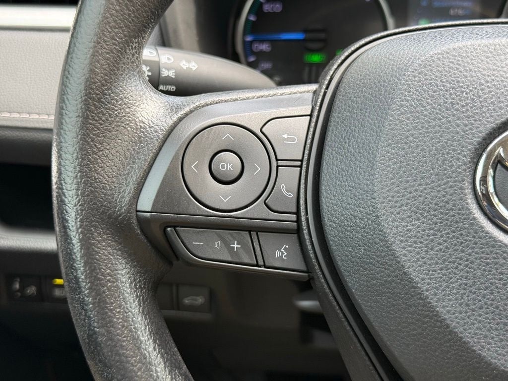 2022 Toyota RAV4 Hybrid XLE