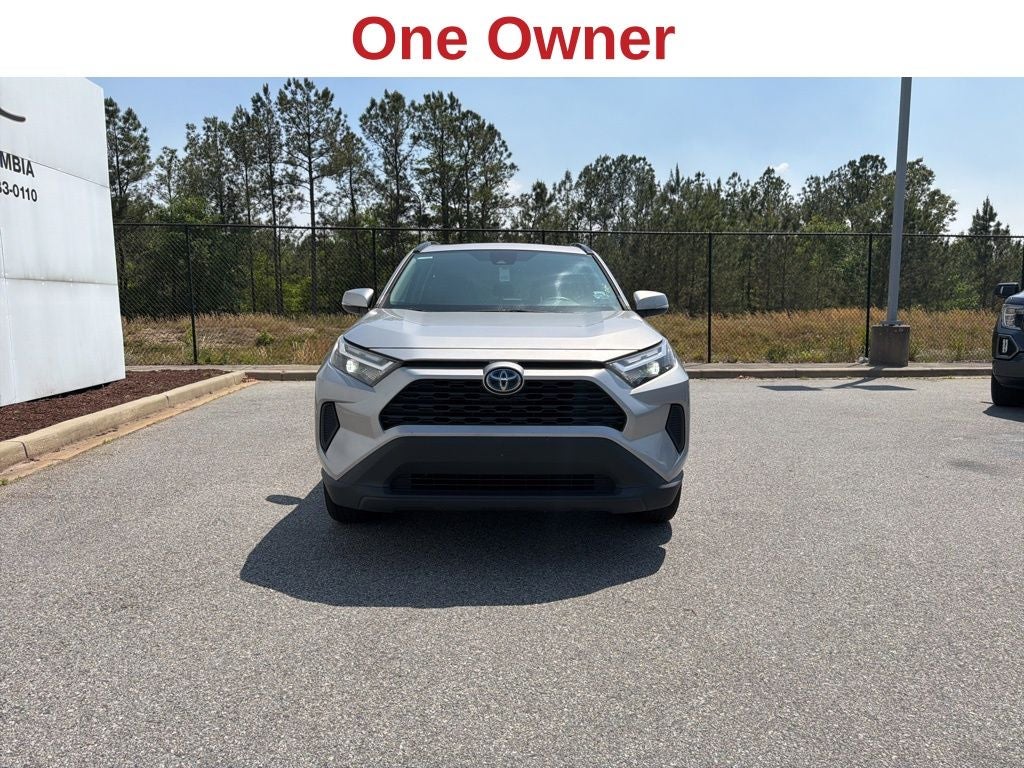 2022 Toyota RAV4 Hybrid XLE