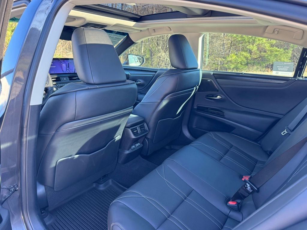 2024 Lexus ES 350 Ultra Luxury