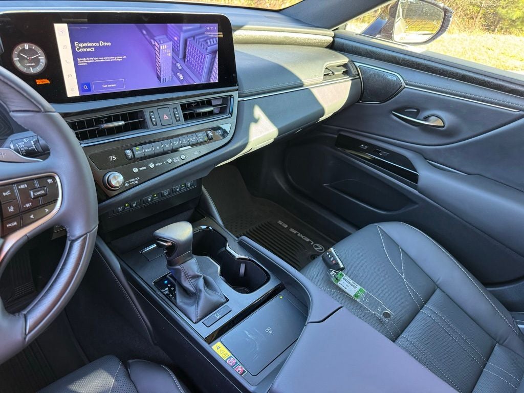 2024 Lexus ES 350 Ultra Luxury
