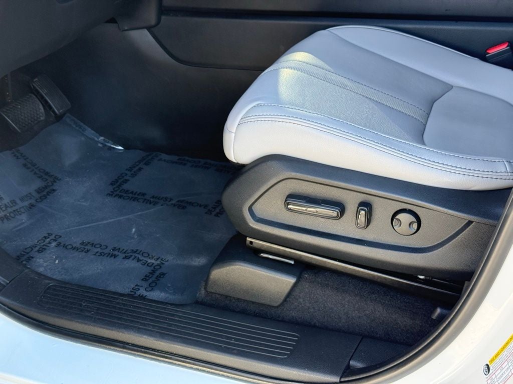 2023 Honda Pilot EX-L 8 Passenger