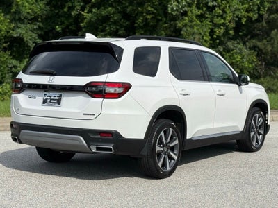 2023 Honda Pilot Touring