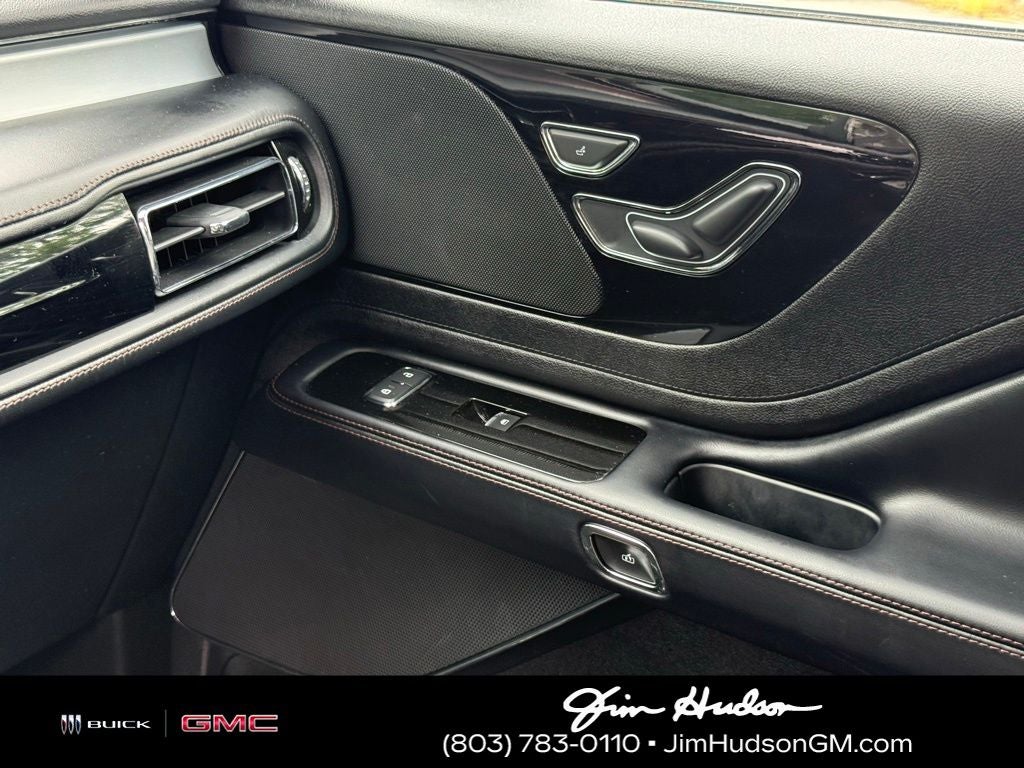 2023 Lincoln Aviator Standard