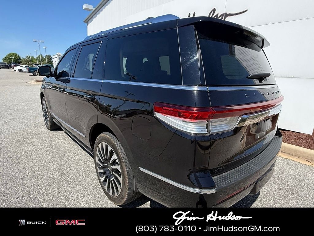 2022 Lincoln Navigator Black Label