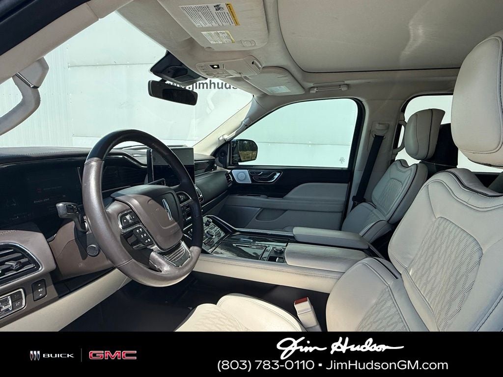 2022 Lincoln Navigator Black Label