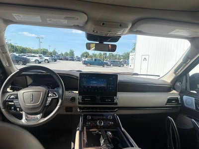 2023 Lincoln Navigator L Reserve