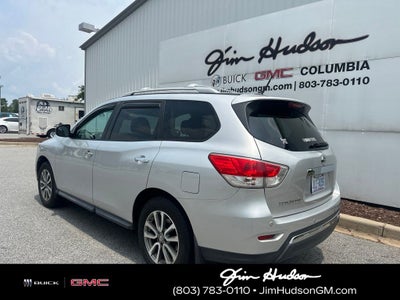 2013 Nissan Pathfinder SV