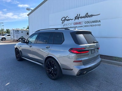 2024 BMW X7 M60i