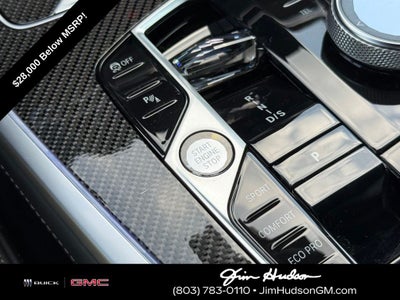 2024 BMW X7 M60i