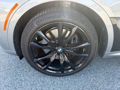 2024 BMW X7 M60i