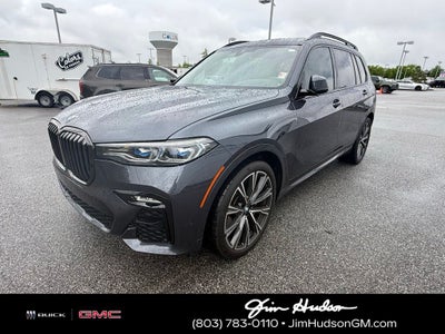 2022 BMW X7 M50i