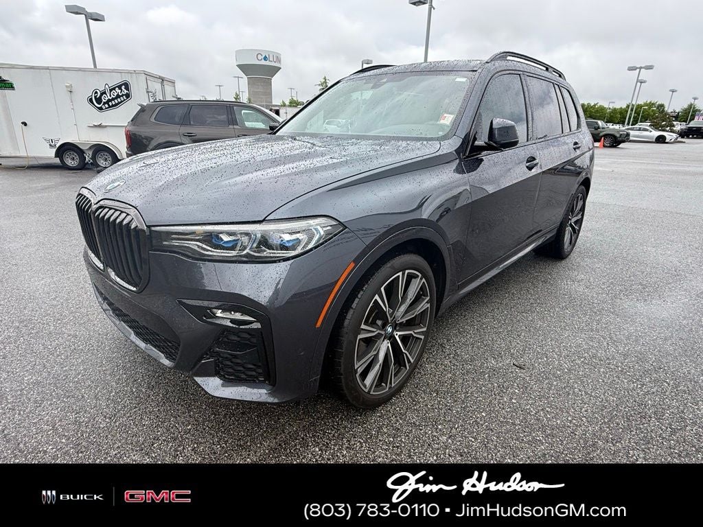 2022 BMW X7 M50i