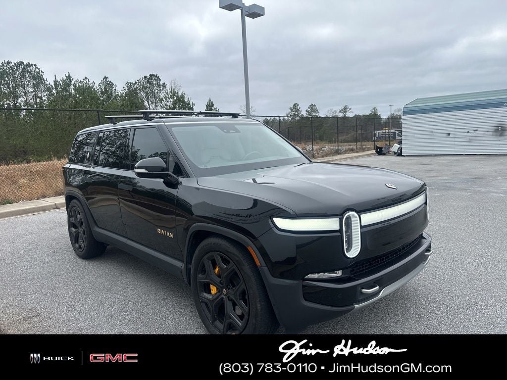 2024 Rivian R1S Adventure