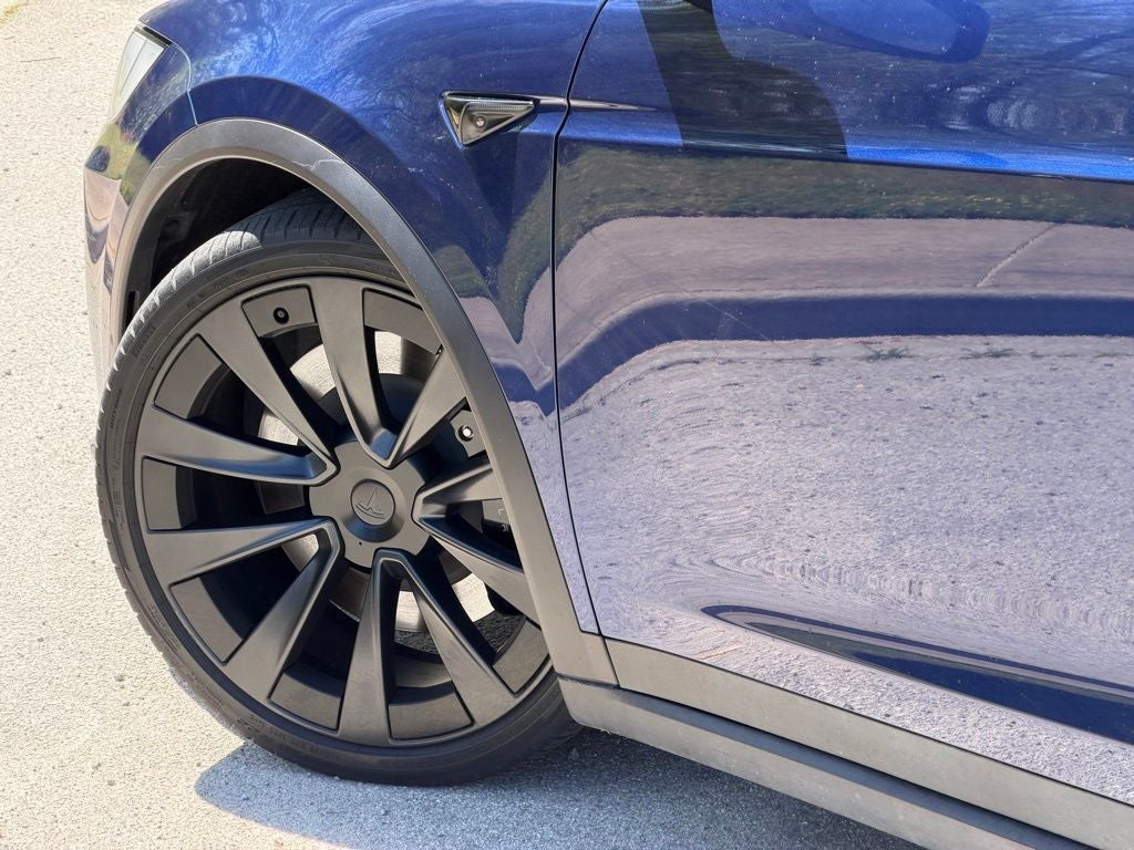 2023 Tesla Model X Standard Range