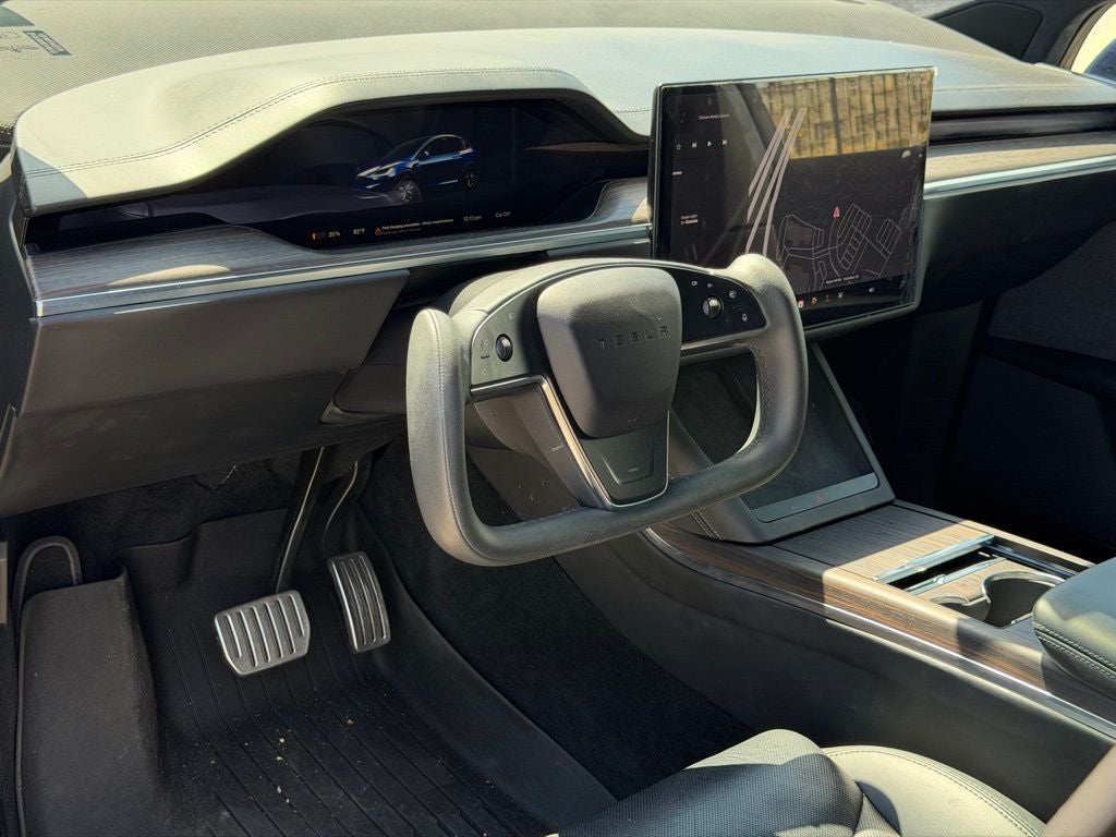 2023 Tesla Model X Standard Range