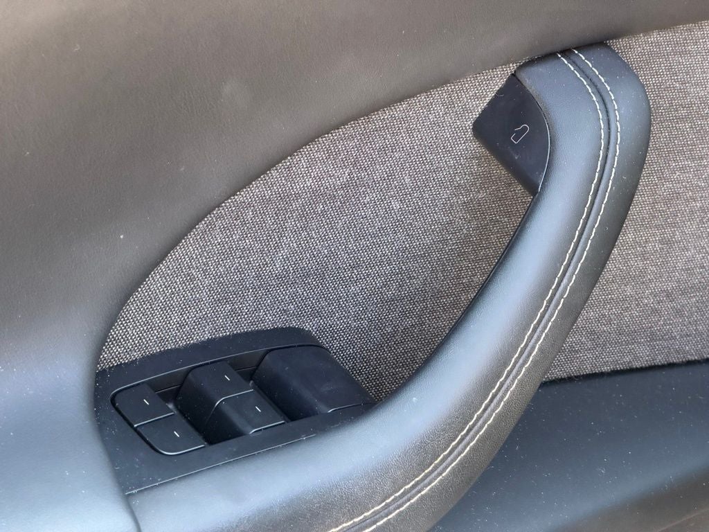 2023 Tesla Model X Standard Range