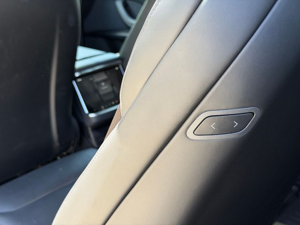 2023 Tesla Model X Standard Range