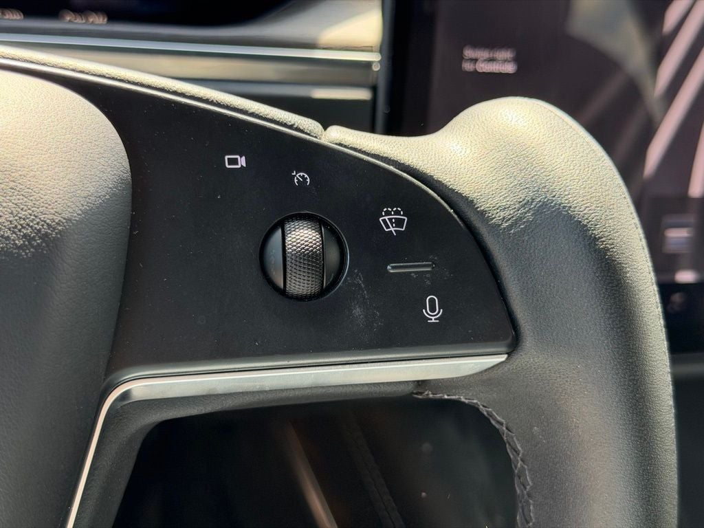 2023 Tesla Model X Standard Range