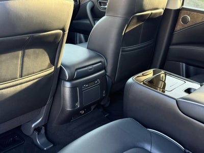 2023 INFINITI QX80 Premium Select