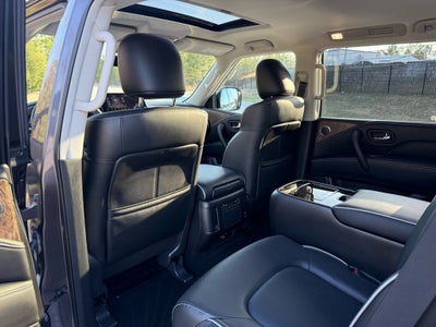 2023 INFINITI QX80 Premium Select