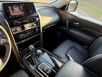 2023 INFINITI QX80 Premium Select