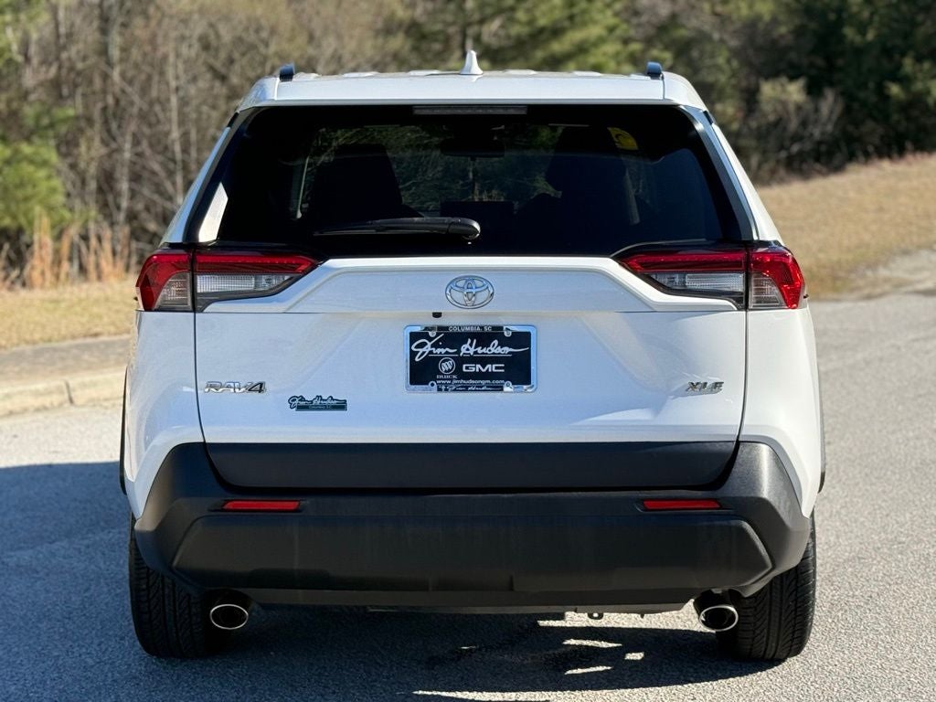 2019 Toyota RAV4 XLE
