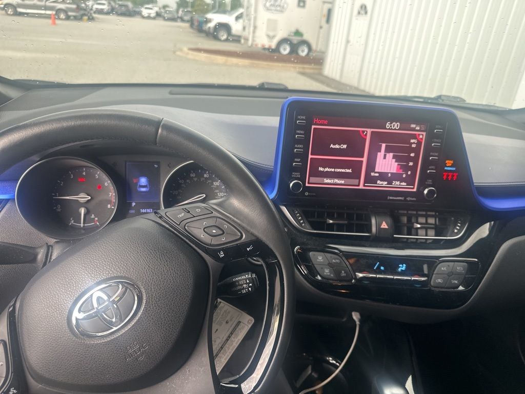 2020 Toyota C-HR XLE