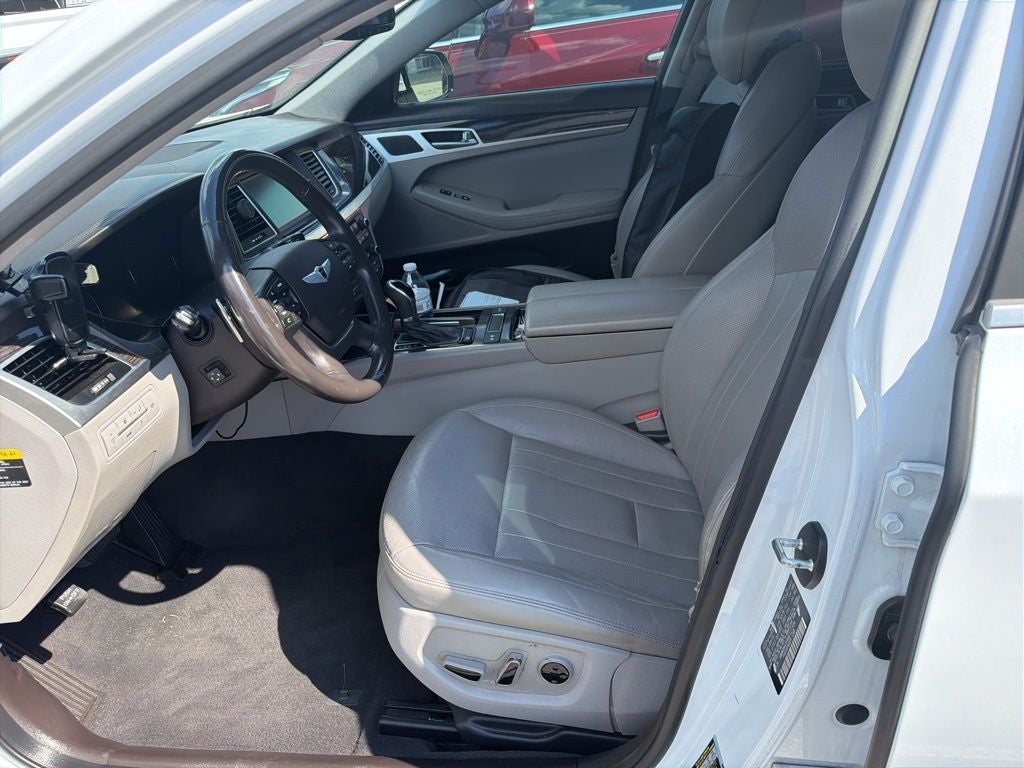 2016 Hyundai Genesis 3.8