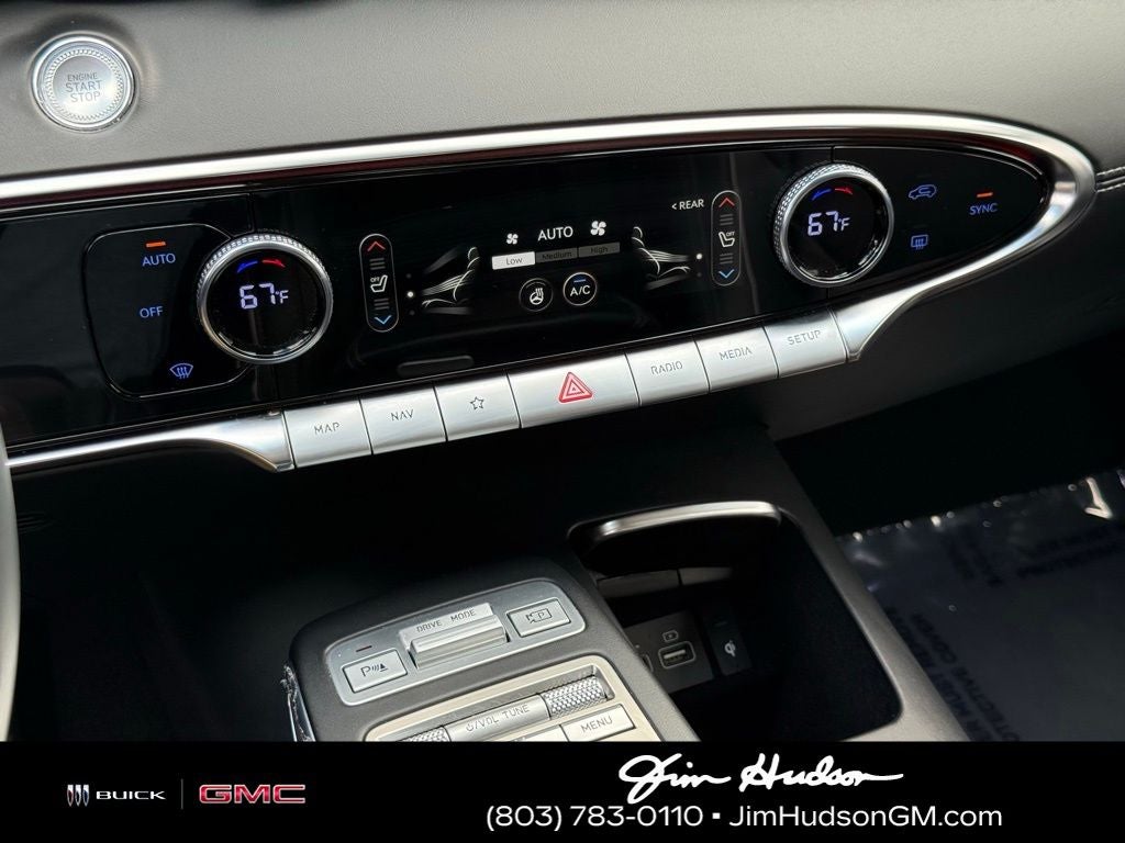 2023 Genesis GV70 2.5T