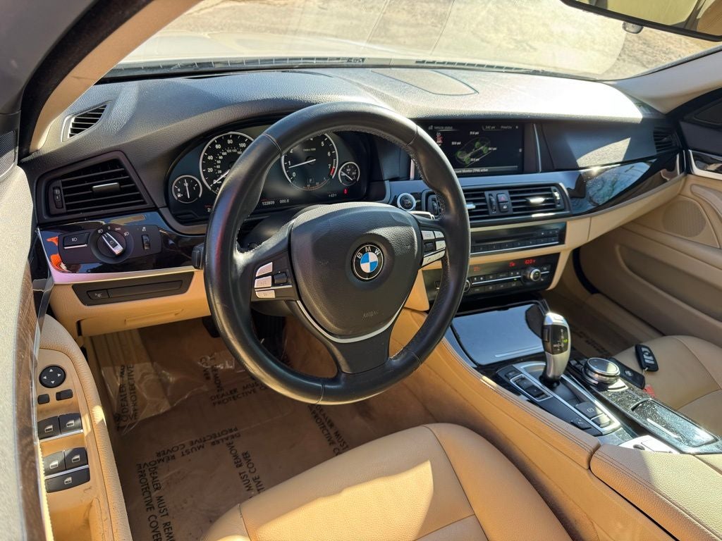 2015 BMW 5 Series 528i
