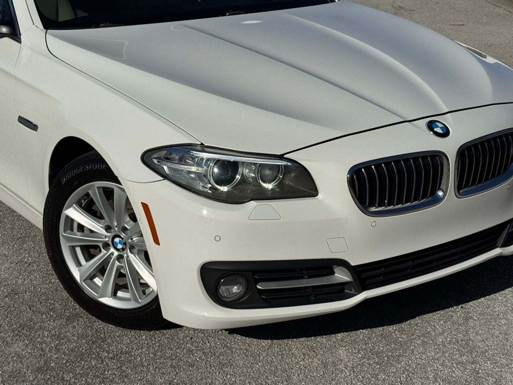 2015 BMW 5 Series 528i