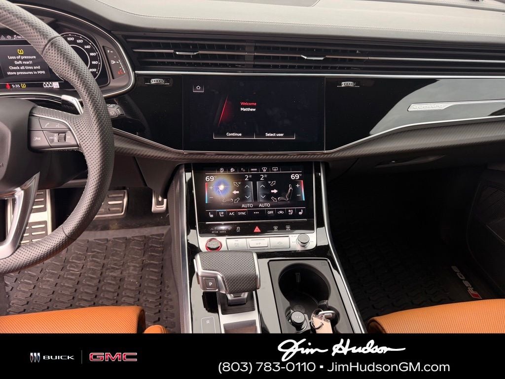 2025 Audi RS Q8 performance 4.0T quattro