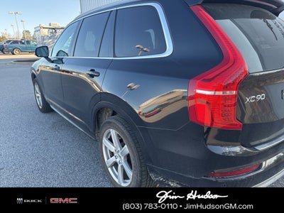 2021 Volvo XC90 T5 Momentum