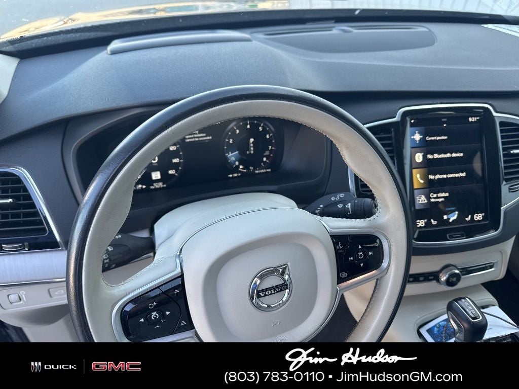 2021 Volvo XC90 T5 Momentum