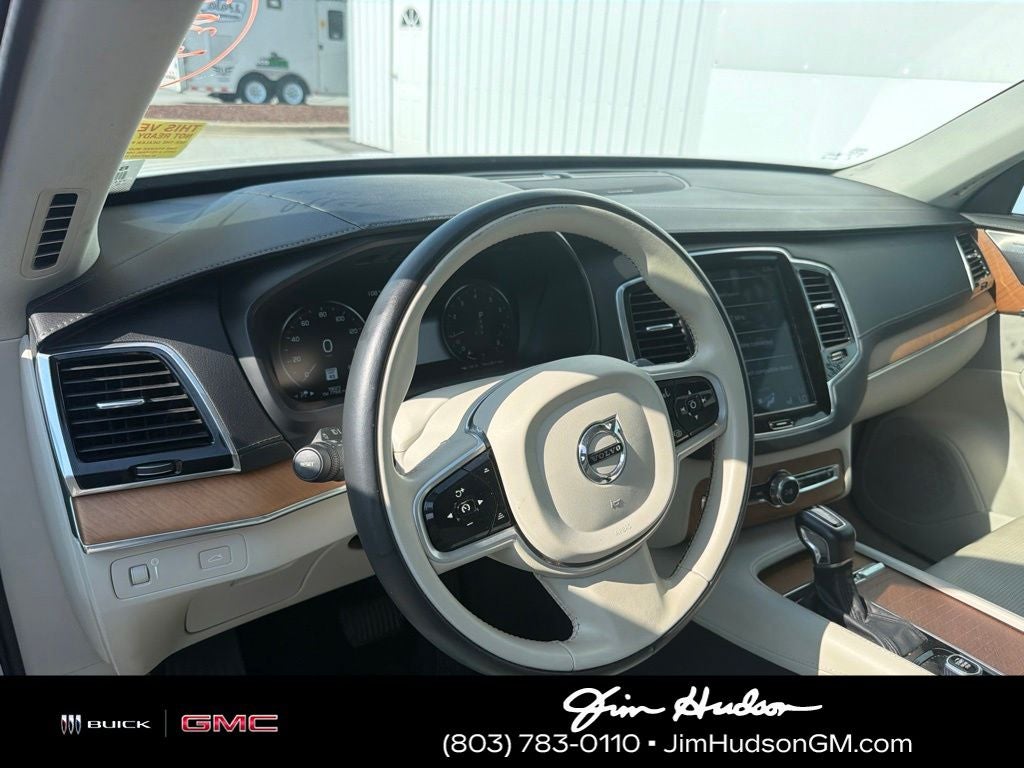 2019 Volvo XC90 T6 Inscription