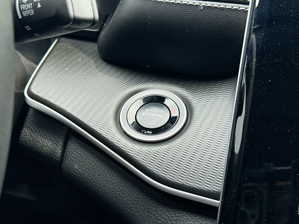 2025 Jeep Grand Cherokee L Altitude BACKED BY HUDSON