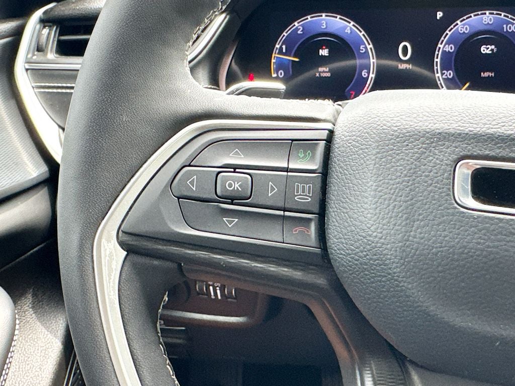 2025 Jeep Grand Cherokee L Altitude BACKED BY HUDSON