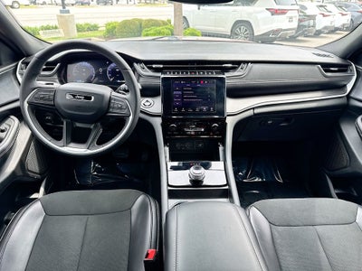 2025 Jeep Grand Cherokee L Altitude BACKED BY HUDSON