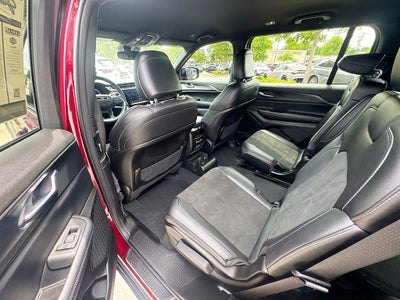 2025 Jeep Grand Cherokee L Altitude BACKED BY HUDSON