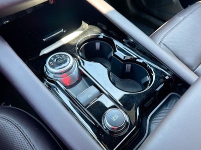 2025 Ford Explorer Platinum ULTIMATE/ BACKED BY HUDSON