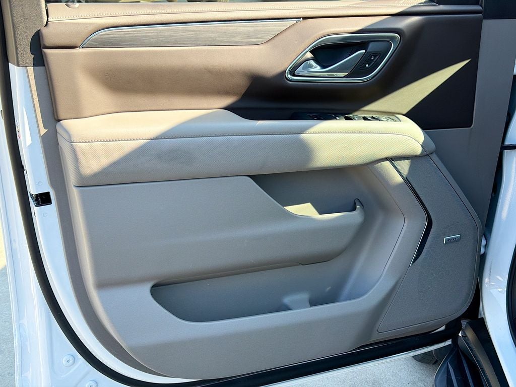 2024 GMC Yukon SLT BACKED BY HUDSON