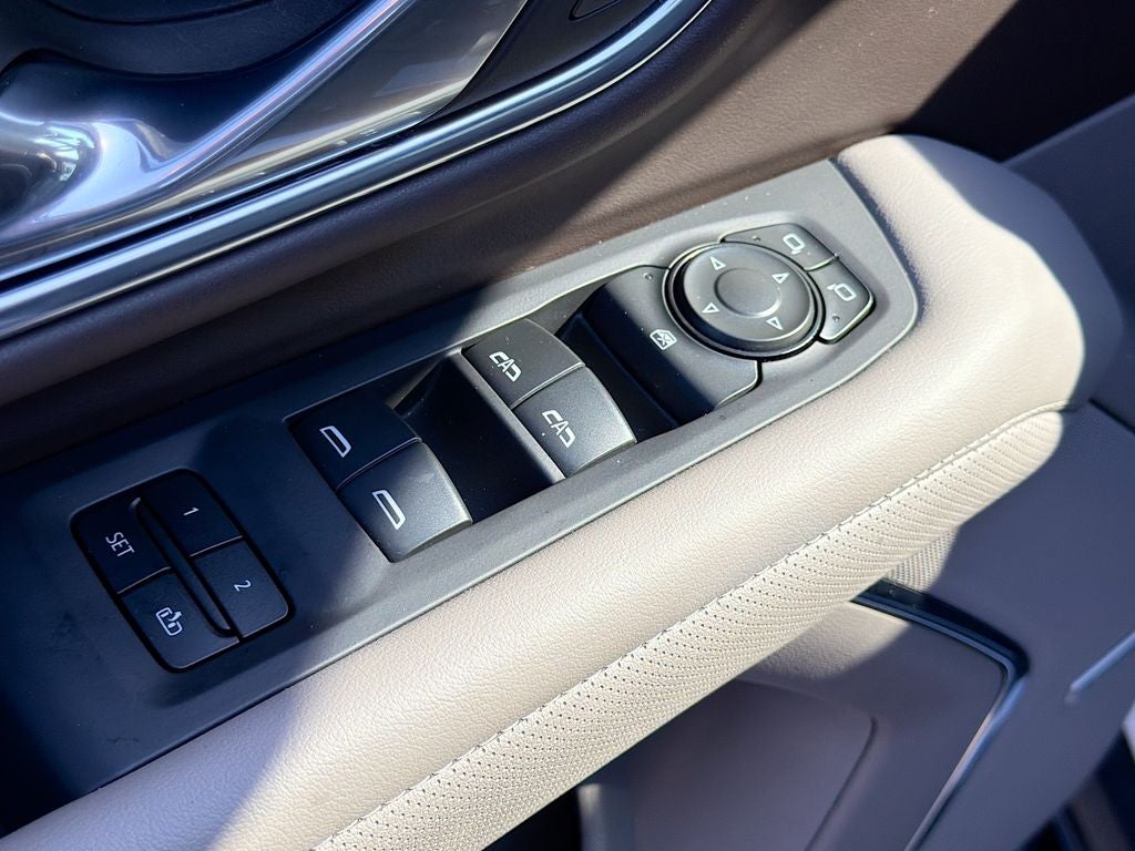 2024 GMC Yukon SLT BACKED BY HUDSON