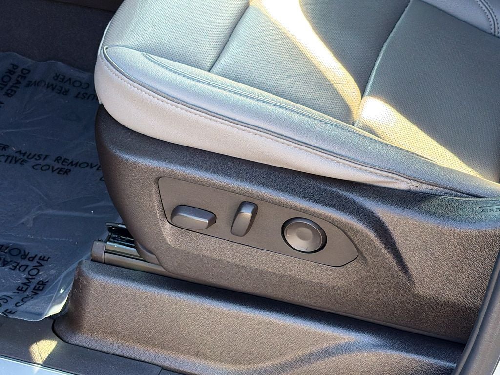 2024 GMC Yukon SLT BACKED BY HUDSON